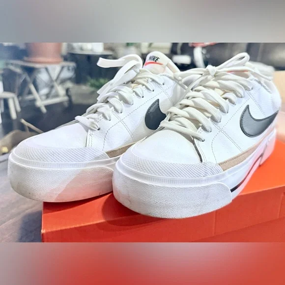 Nike Court Legacy Lift
Women's Shoes size 7.5 - Picture 8 of 13